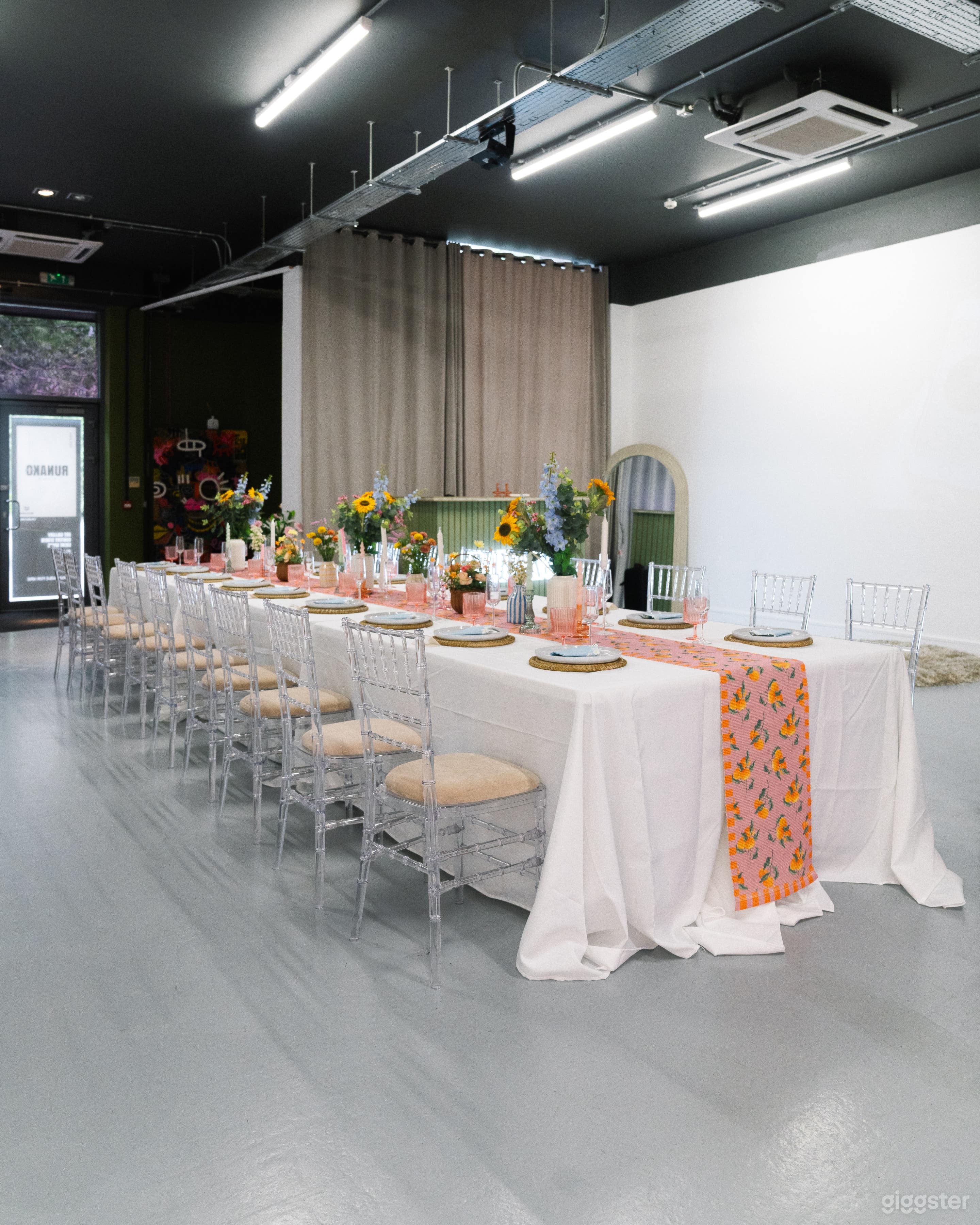 Bright, Open Space Designed to Bring Your Vision to Life Photo 2