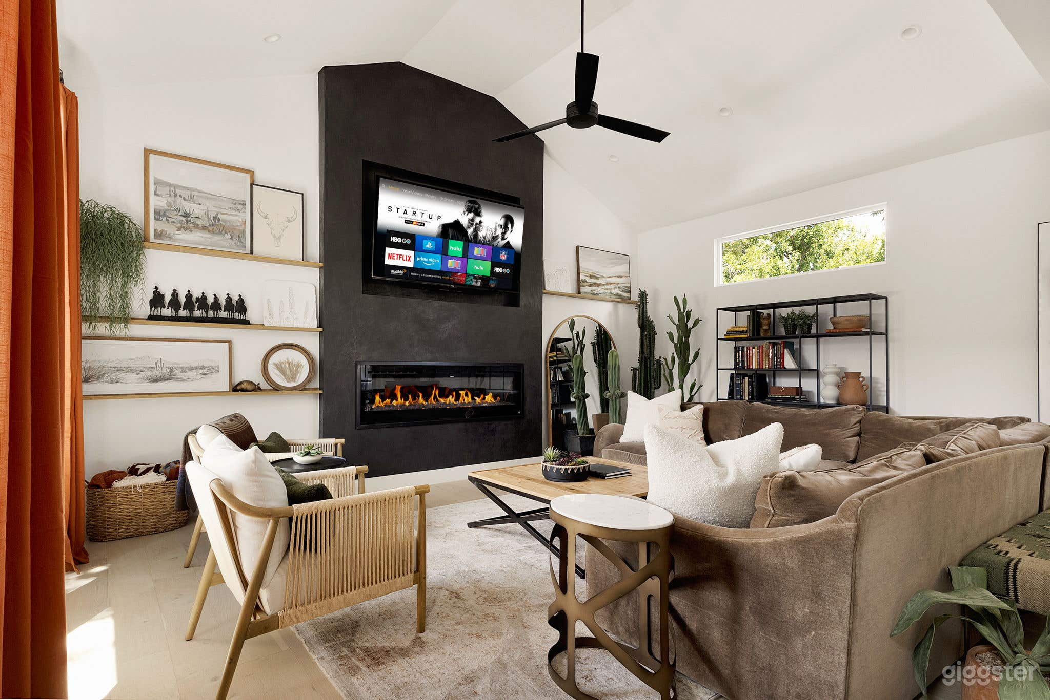 Urban Cowboy Retreat w/ Expansive Indoor and Outdoor Spaces Photo 3