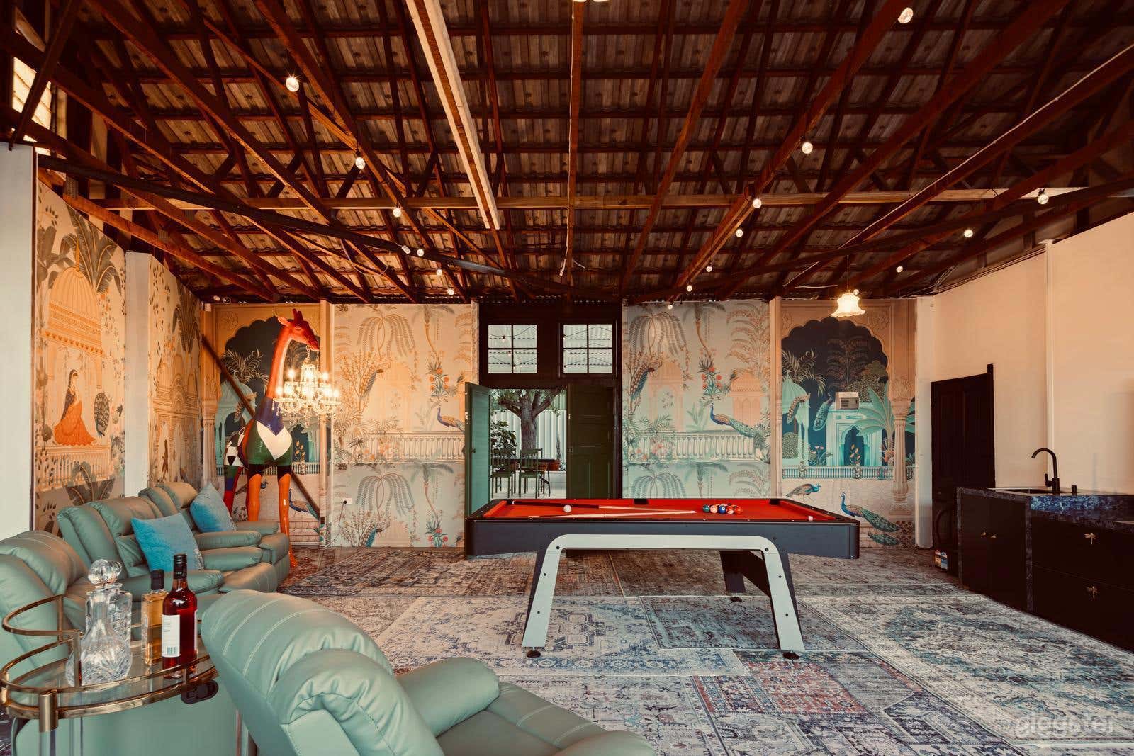Luxury Home with Resort Pool | Film & PhotoShoot Photo 3