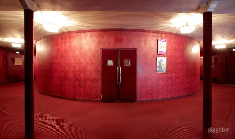  La Petite Salle - Intime Kapazität von 200 Plätzen 