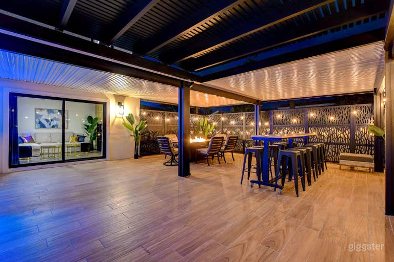  Luxury Mansion with Vibrant South Beach Vibes  