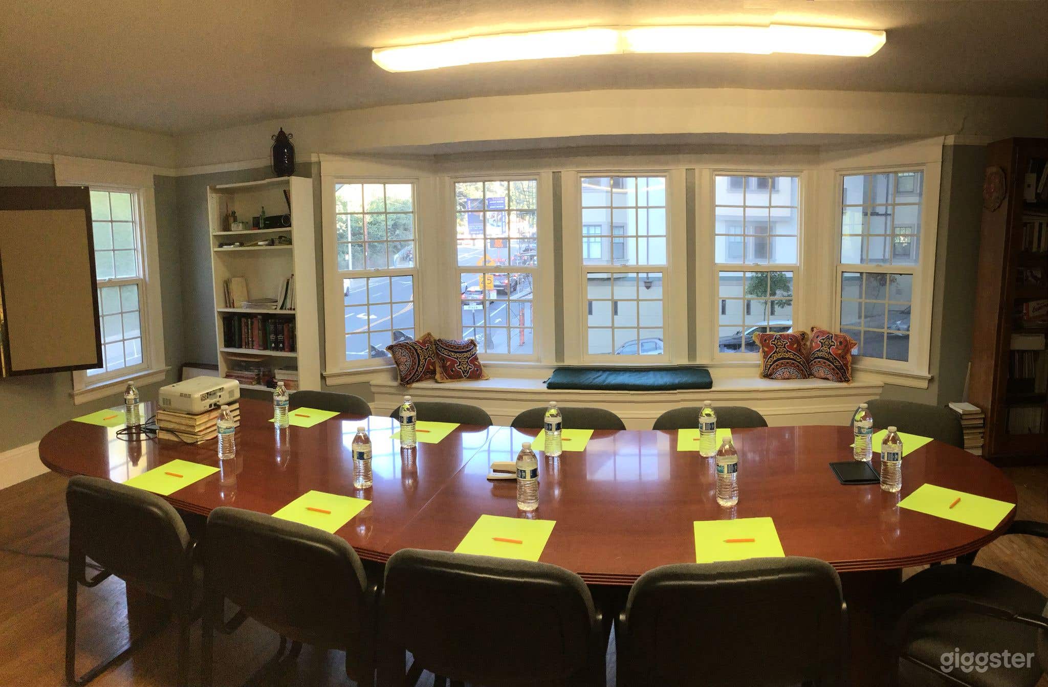 Spacious Private Conference Room in San Francisco Photo 1