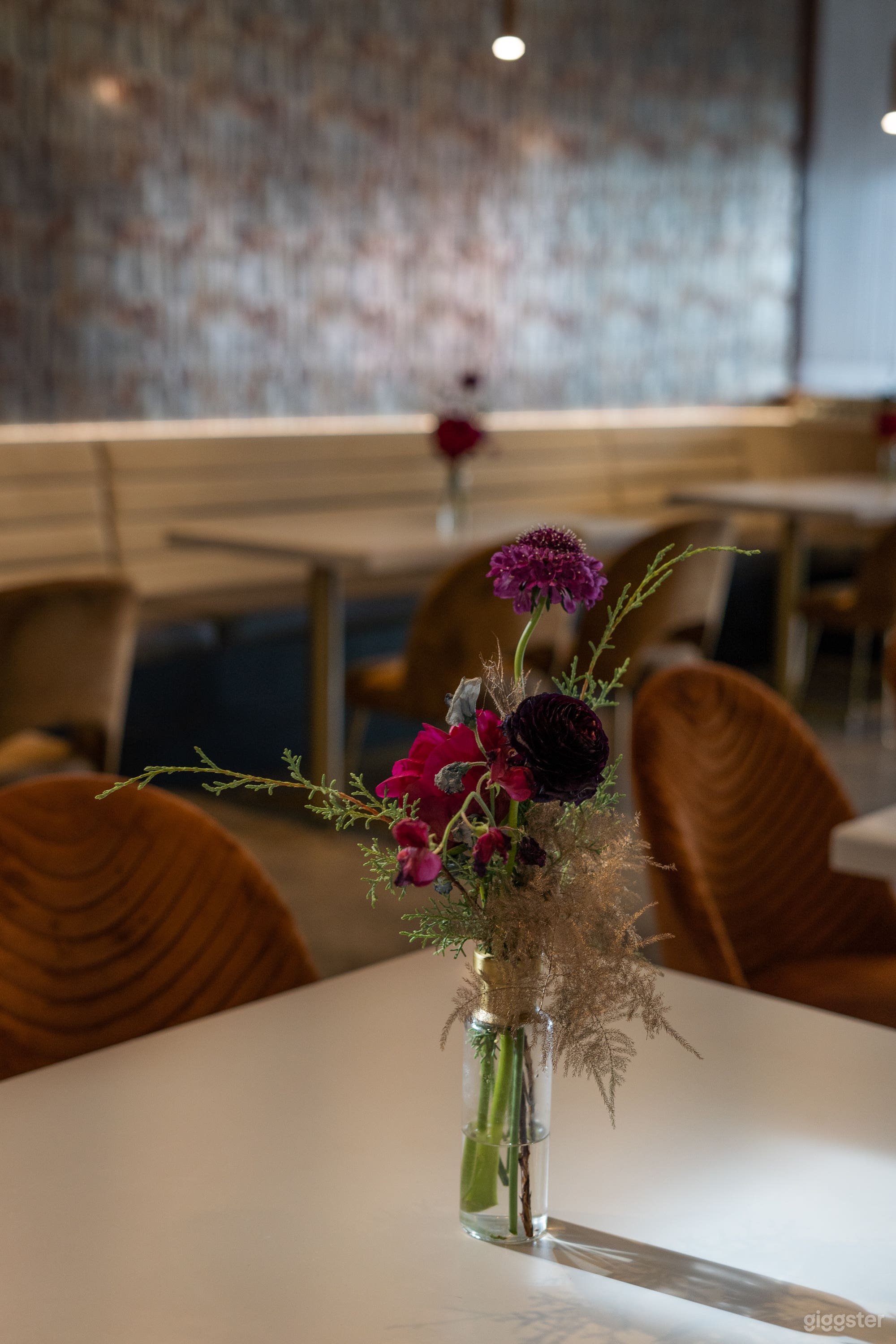 An upscale wine bar in Inglewood Photo 4