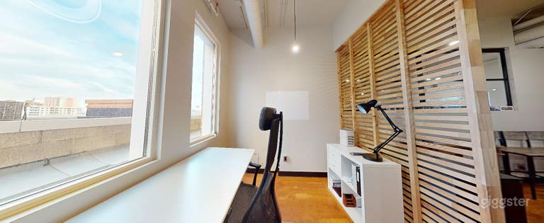  Professionally Designed Workspace 