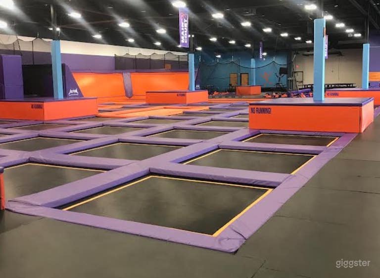 Parque de trampolines grande y emocionante en Walker 