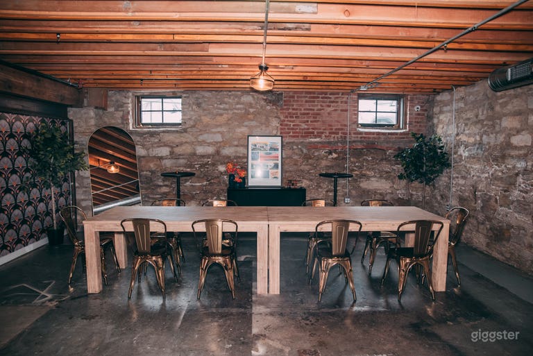  Furnished Private Speakeasy 