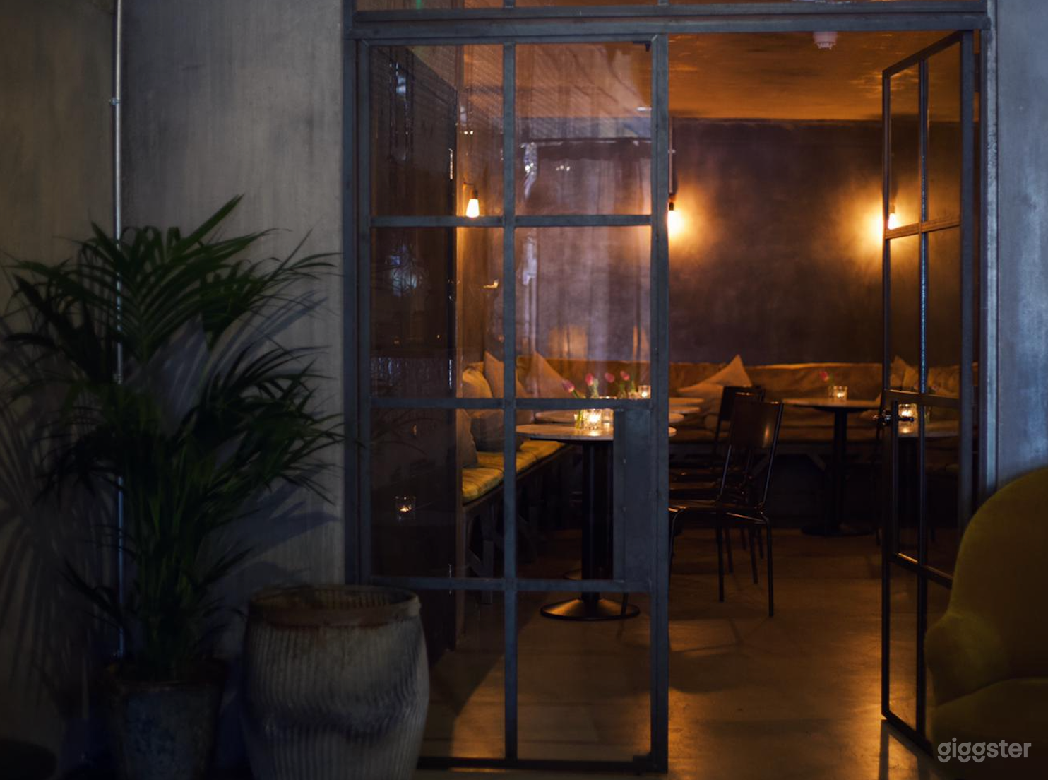 Cosy and Intimate Green House Room  Photo 1