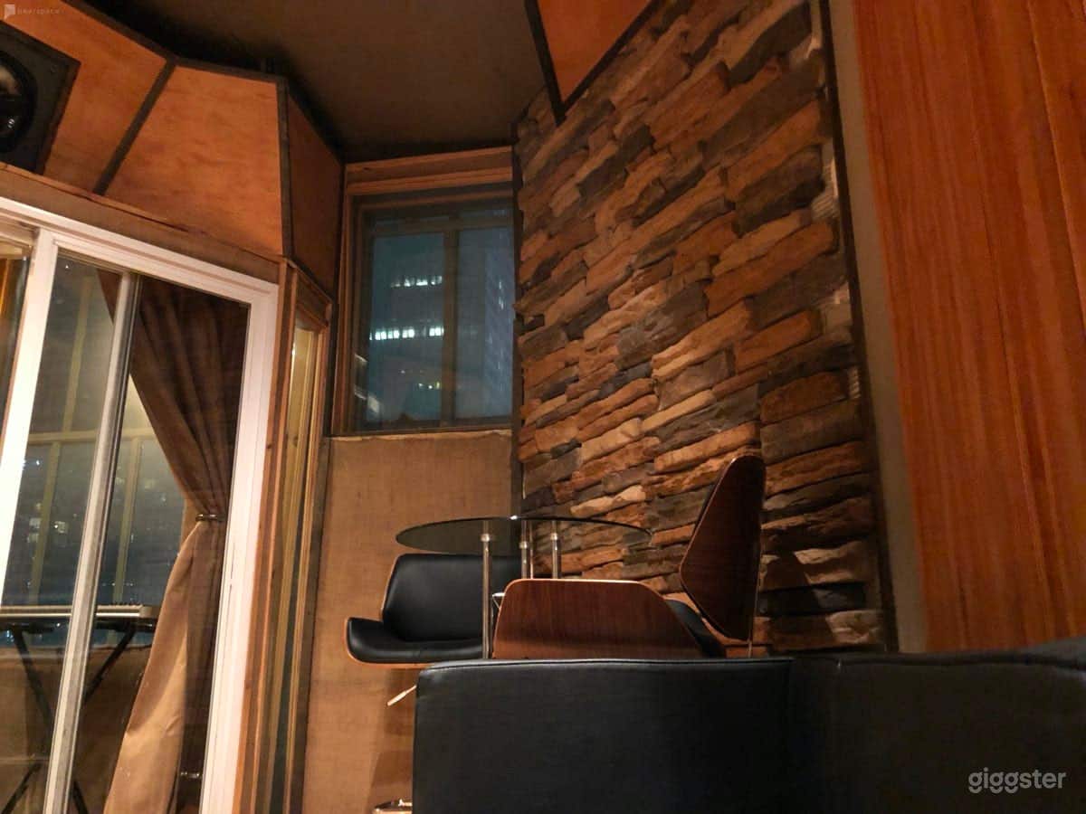 Production/Recording Space for Artists &amp; Producers Photo 2