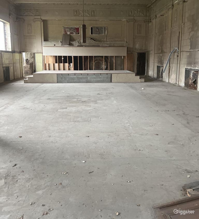  Commercial Space for Filming 