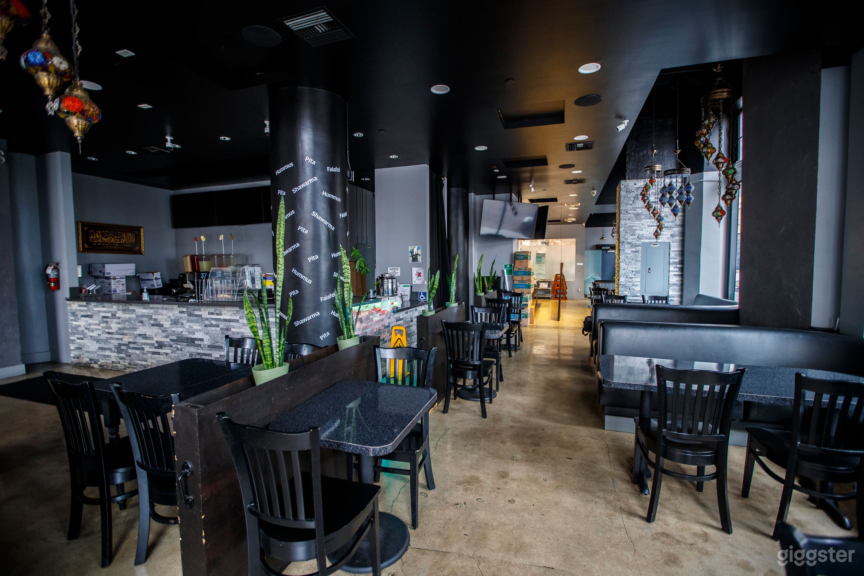 Downtown LA Restaurant  Photo 1