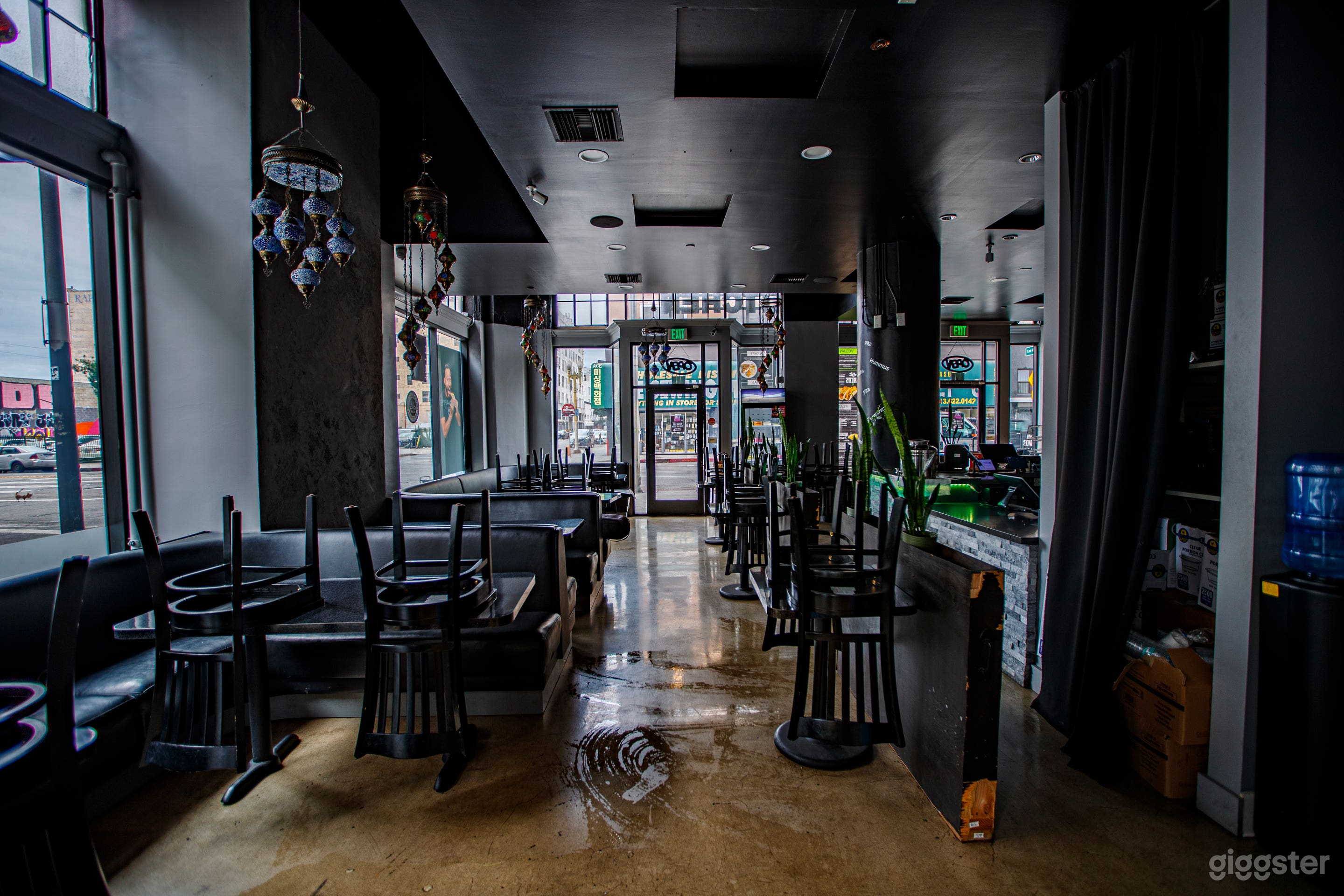 Downtown LA Restaurant  Photo 4