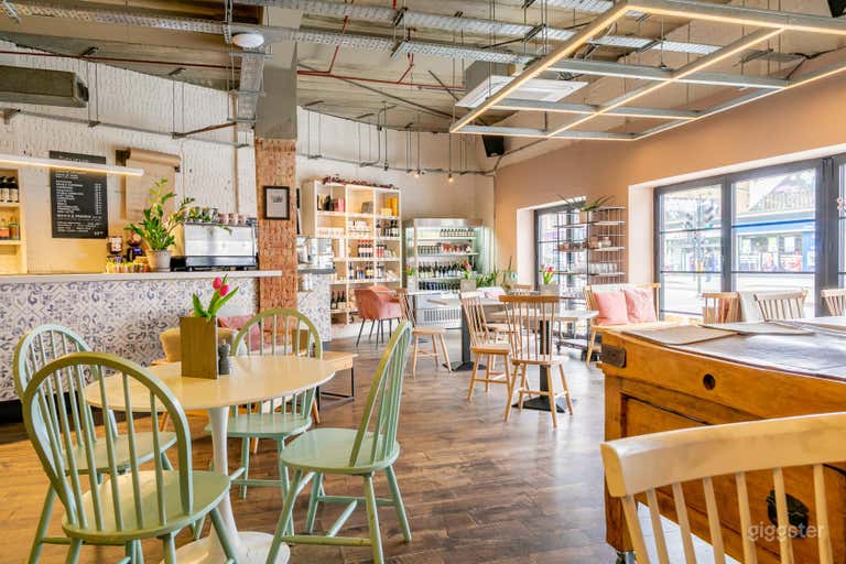  Seating area and Deli 