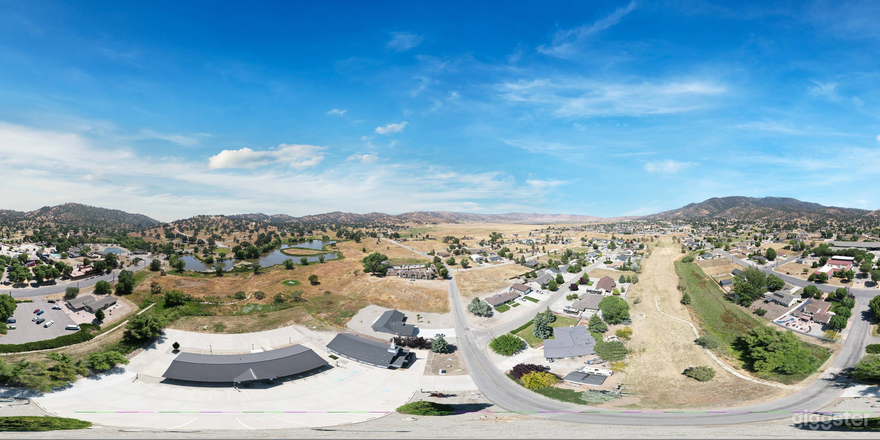 Cinematic Golf Course  Photo 4