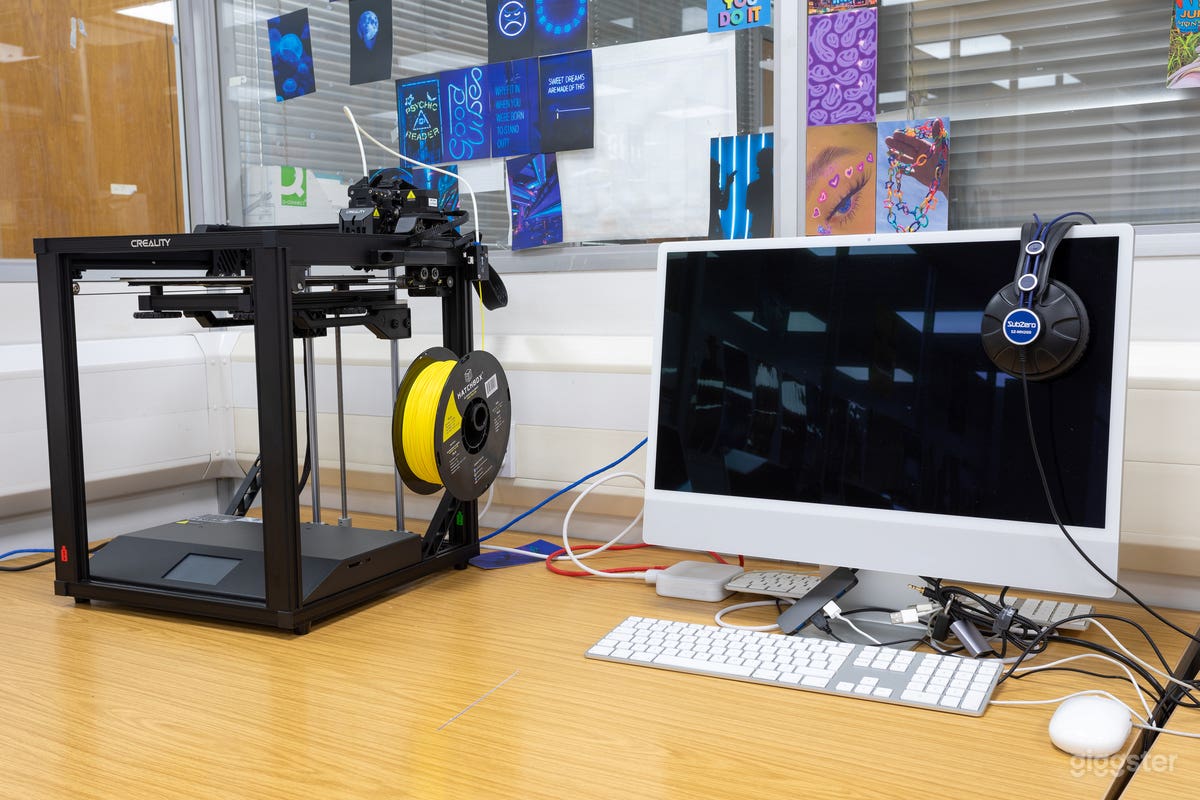 Mac/Tech Suite - Enfield Photo 4