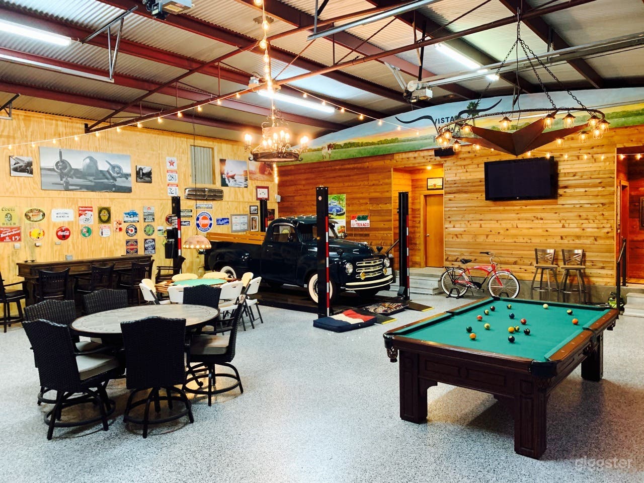 Rustic Yet Refined, Spacious and Luxurious Texas Hill Country Ranch Events Venue Photo 3