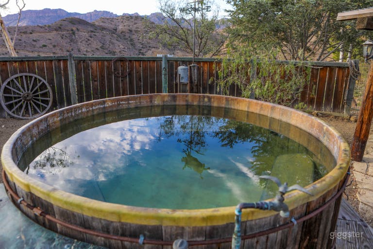  Cowboy Hot Tub 