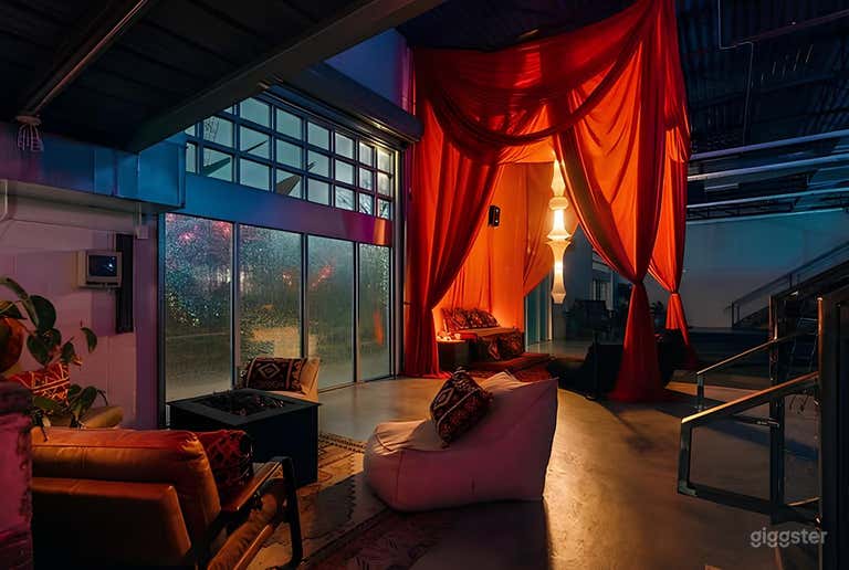  Immersive Bathhouse: Saunas, Cold Plunges, & Mineral Tubs 