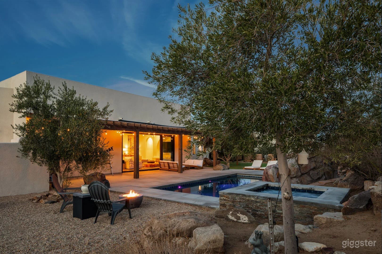 Una Vida | Design Resort Style Pool  Photo 2