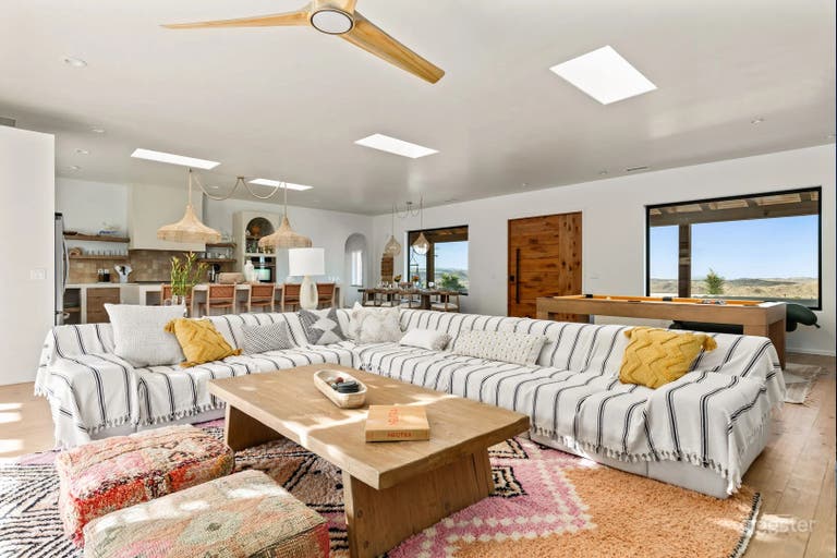  Una Vida | Design Resort Style Pool  