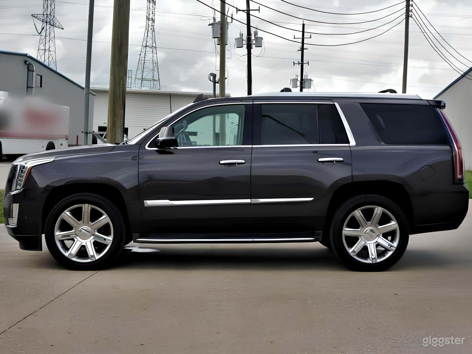 Diplomatic/CEO Escalade Photo 3