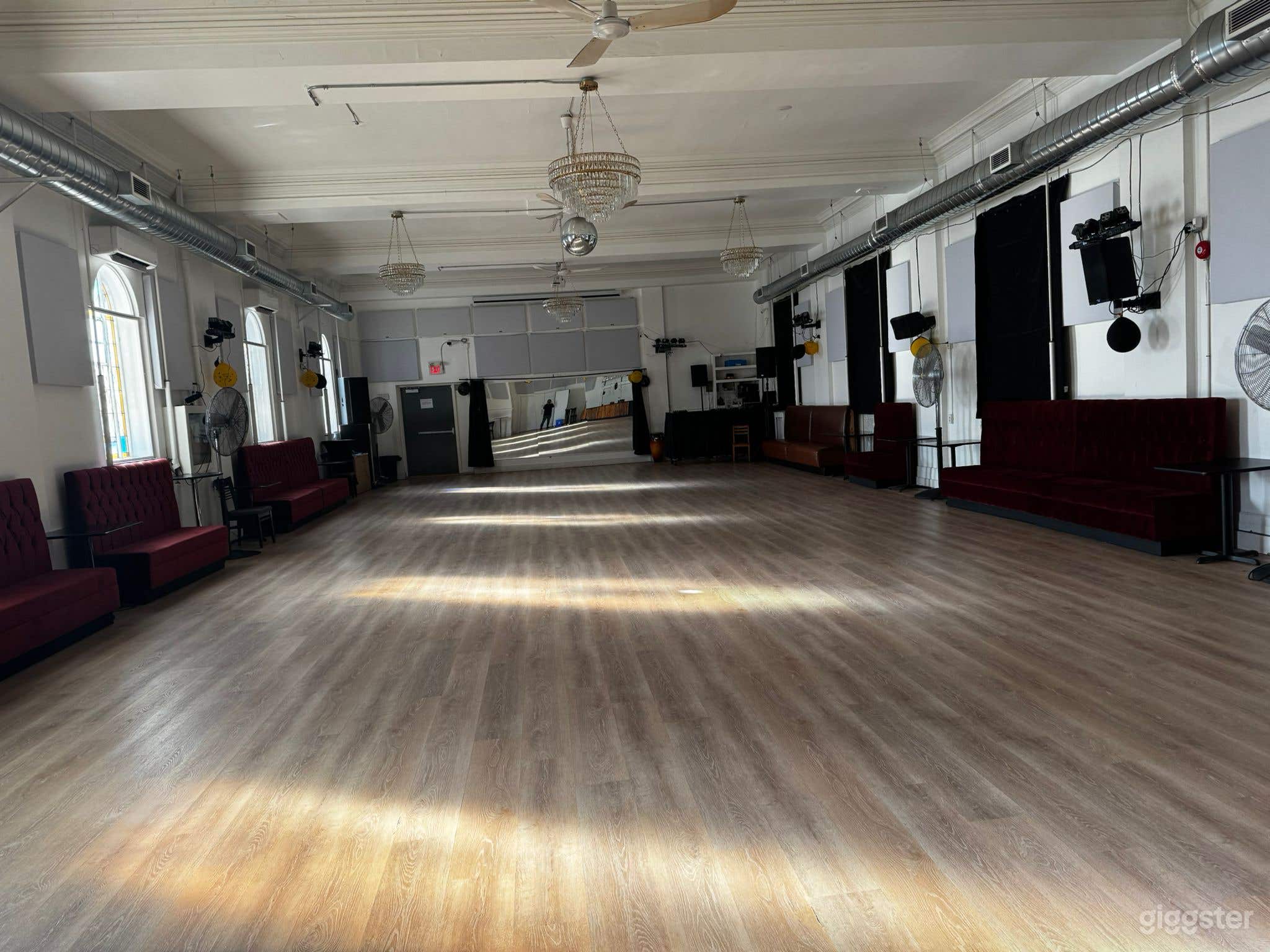 Creative Community Dance House Photo 3