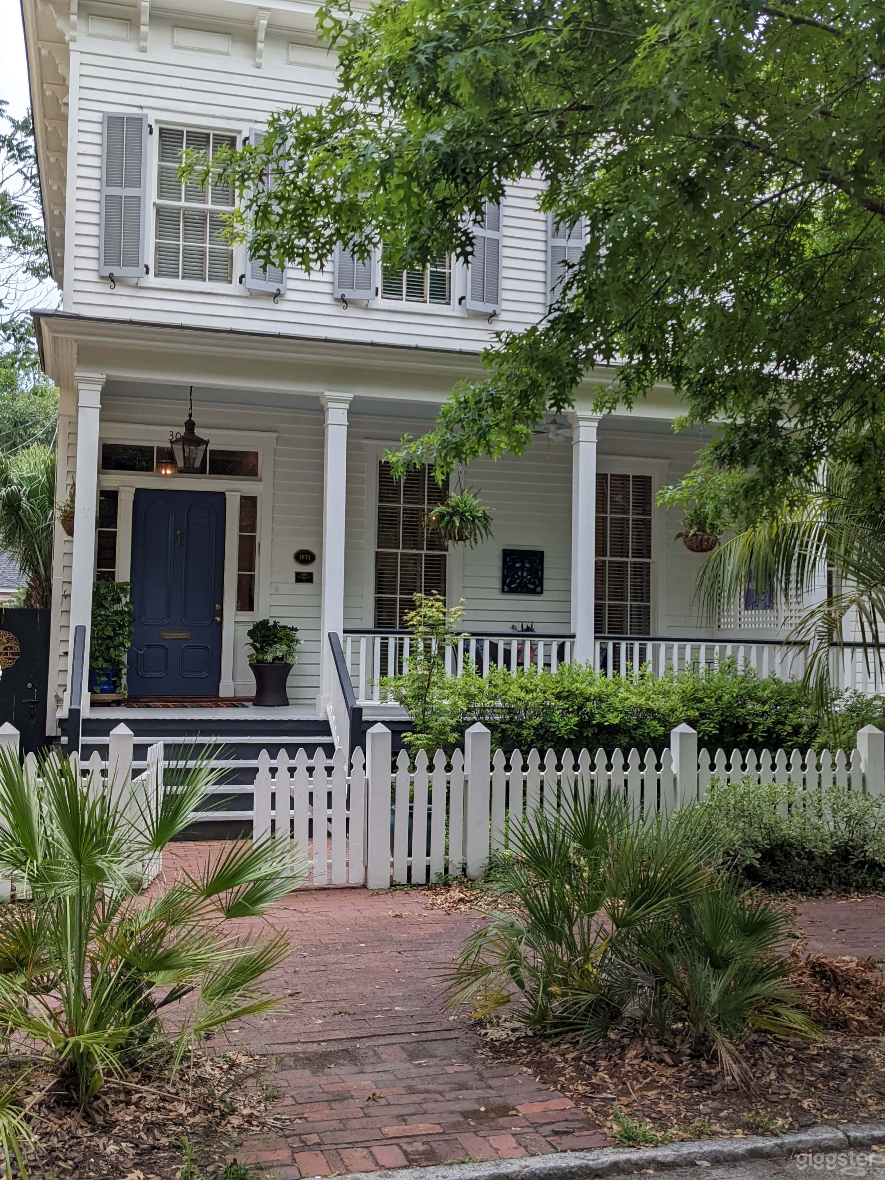 Victorian Home in Historic Savannah with modern touches Photo 2