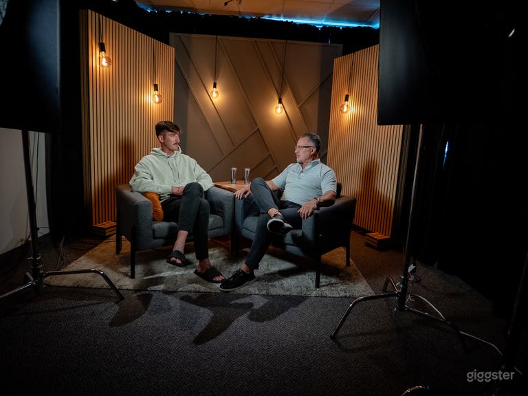  Delray Beach Video Podcast Studio w/ Built-In Sets & Crew 