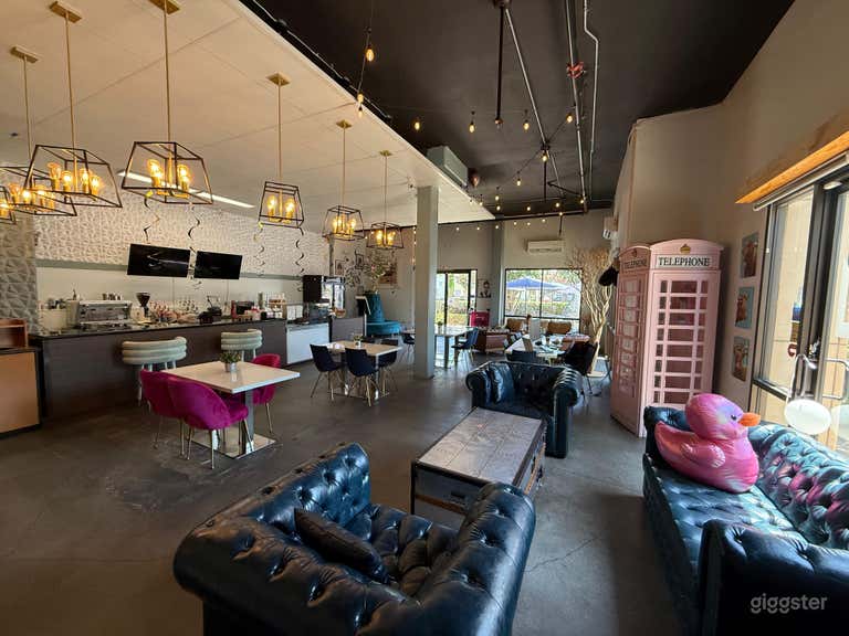  Downtown Cafe in Santa Ana 