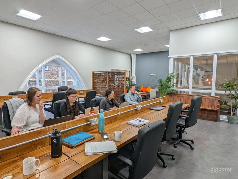  Clifton Co-Working/Hotdesk Spaces 