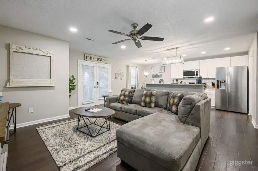 Lots of Hot Spots &amp; Activities Near This Townhome Photo 1