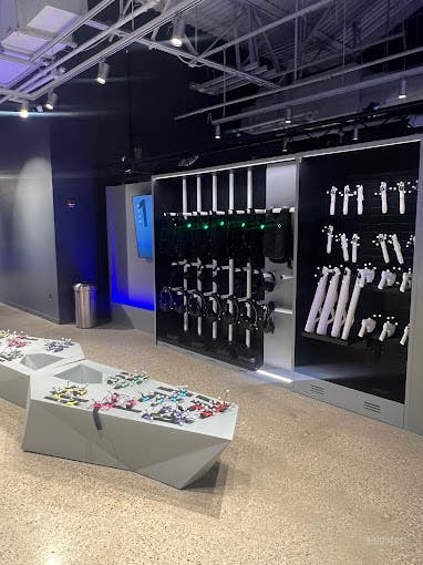 Modern &amp; Futuristic VR Space in Louisville Photo 3