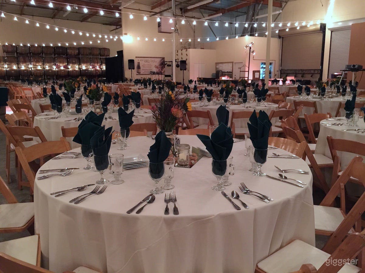 Indoor &amp; Patio Restaurant + Winery - Event Venue Photo 4