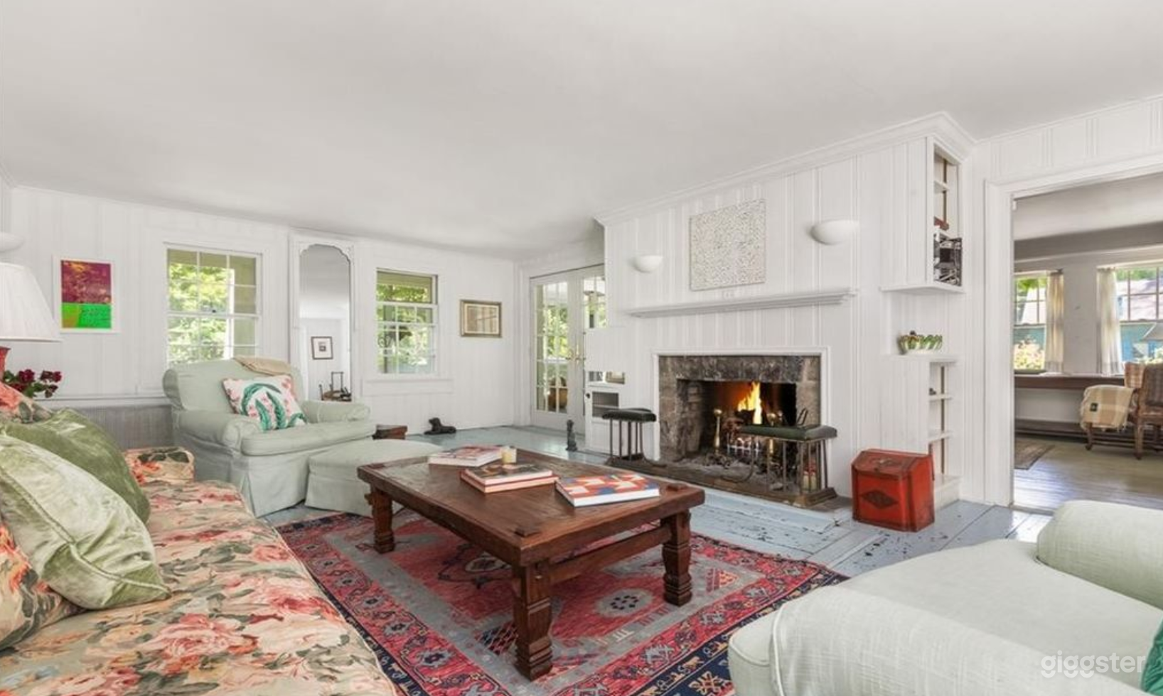 Farm House with Barn and Tennis Court Photo 4