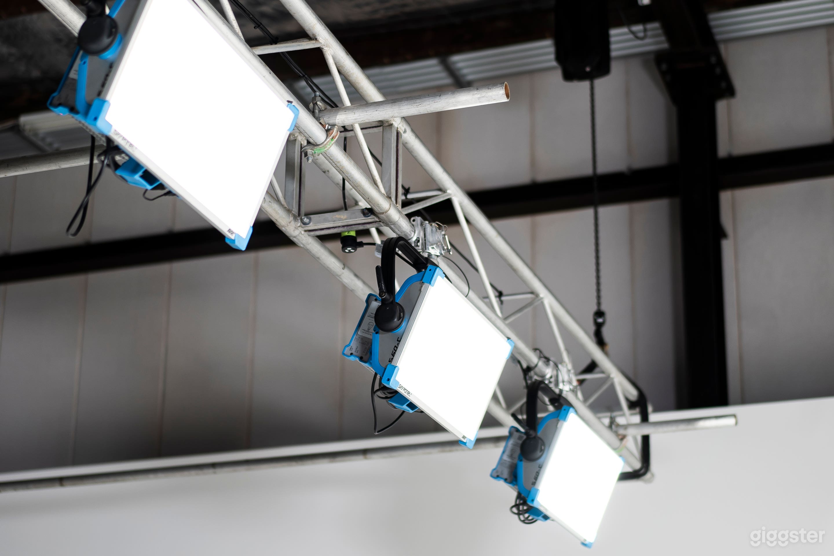 Film & Photography Studio | Sydney Photo 4