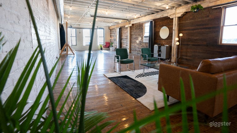  Northeast Video and Photography Studio 