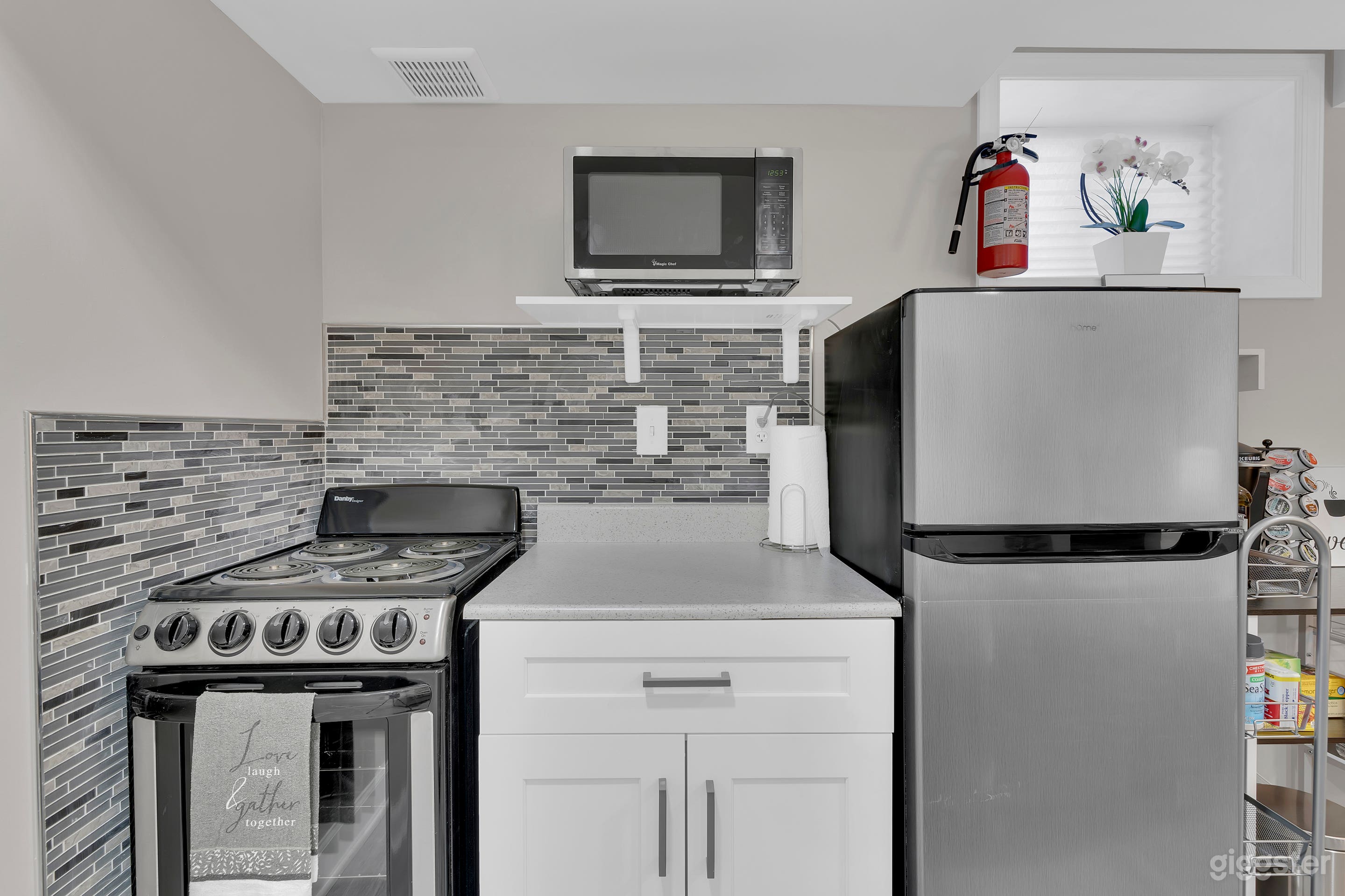 ❤️ COZY MODERN FARMHOUSE inspired guesthouse Photo 2