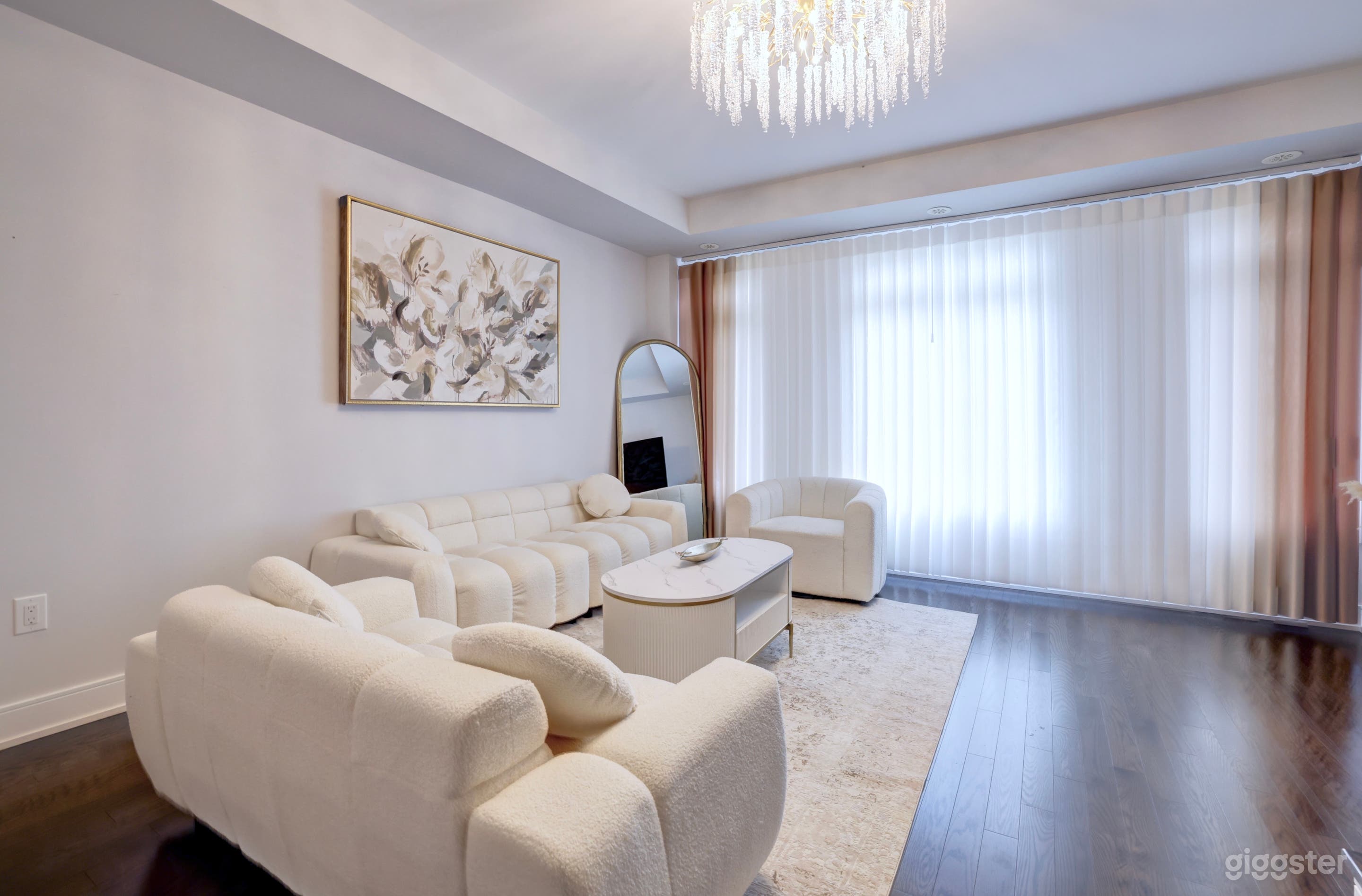 Luxurious Port Credit |Lakefront,Dining &amp; Shopping Photo 2