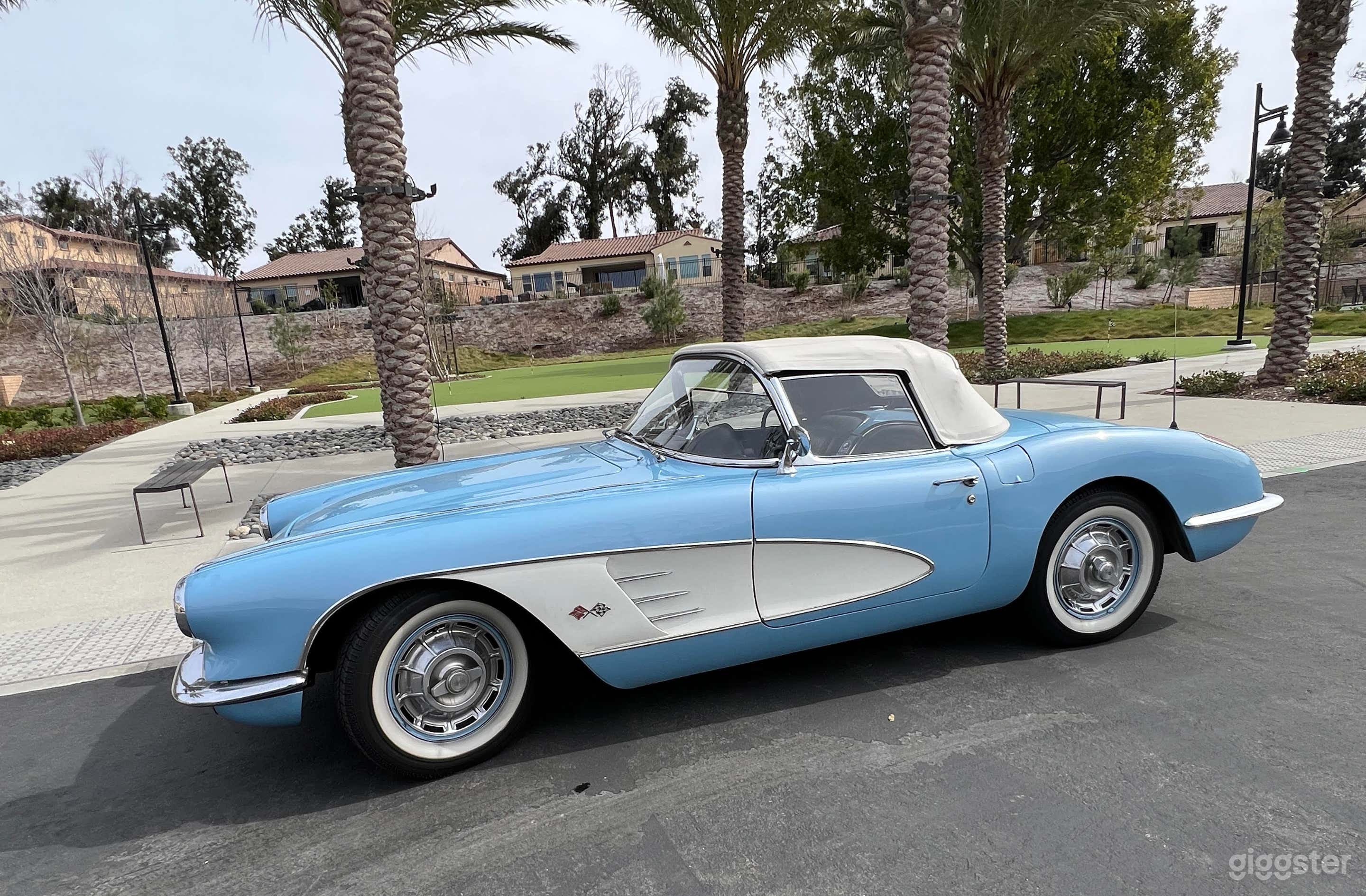 1960 Classic Convertible Corvette Photo 1