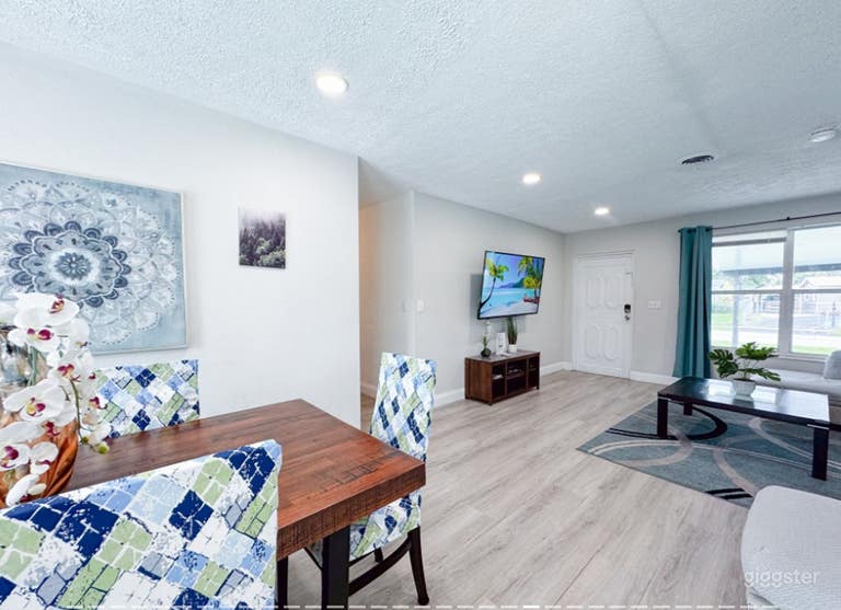  Stylish Private Villa 