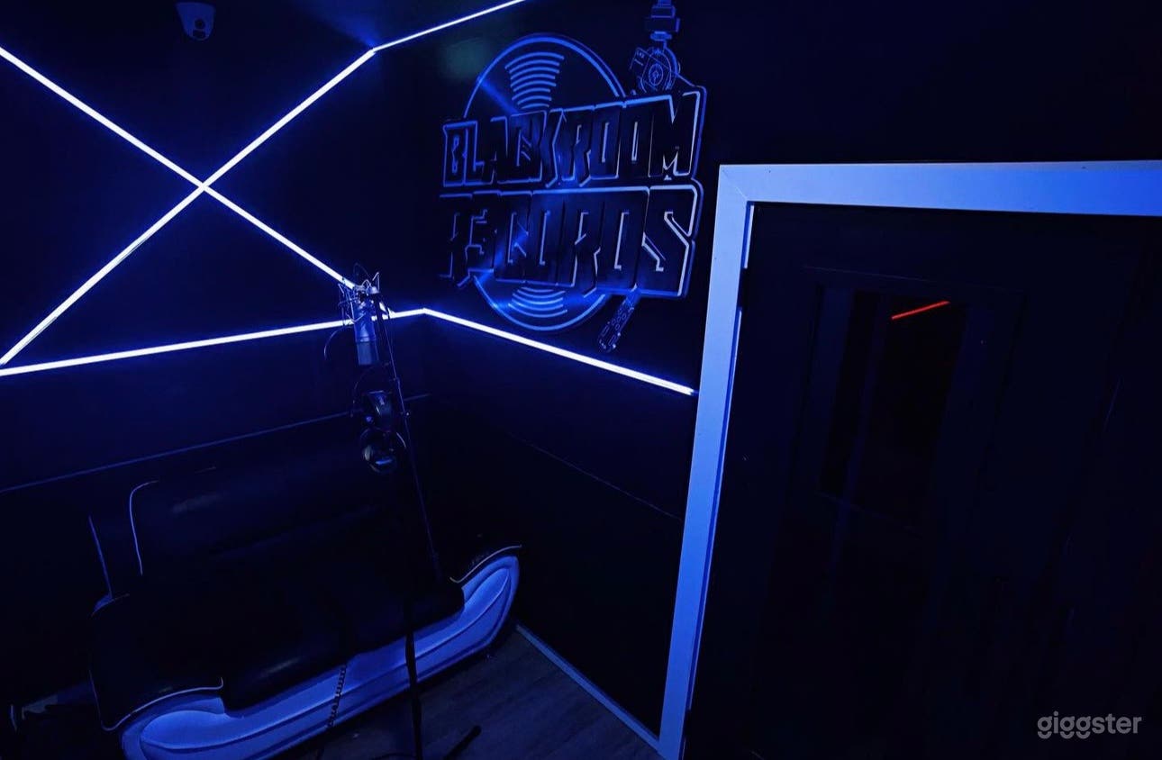 Creative Audio and Recording Studio Photo 4