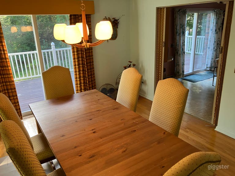  Dining set for eight 