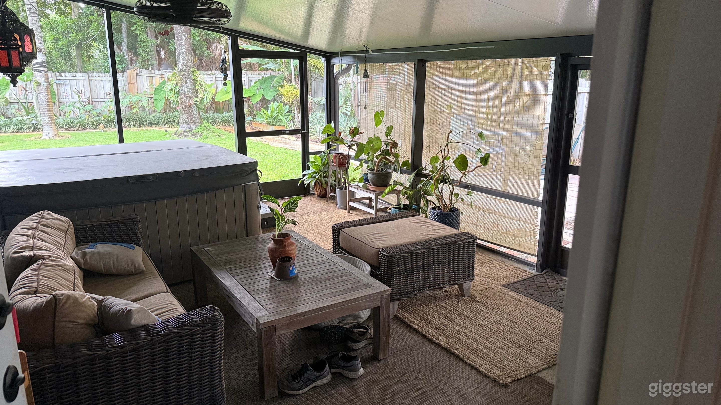 Serene tropical oasis nestled in Fort Lauderdale Photo 1