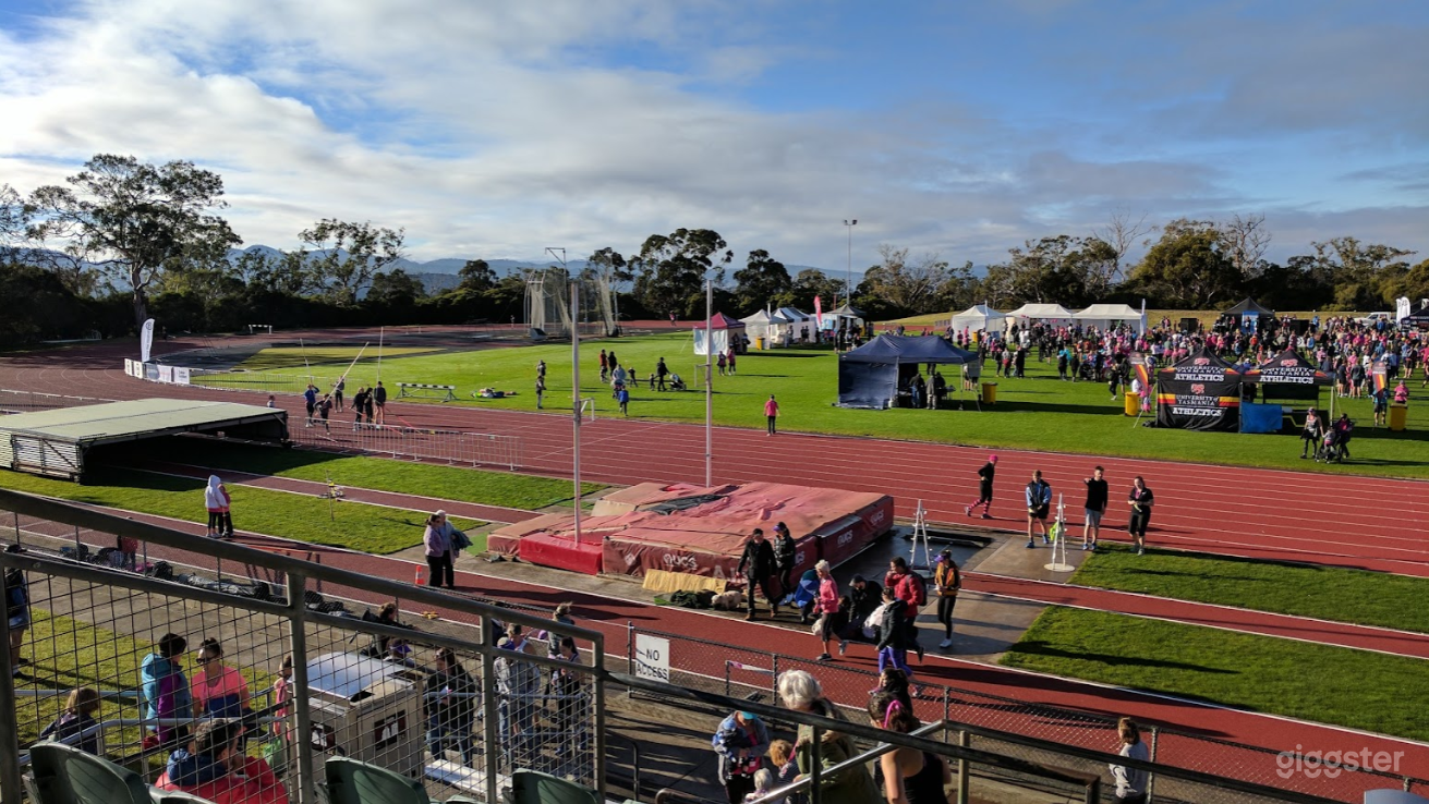 Foto di Struttura per Atletica Leggera con Tribuna 2