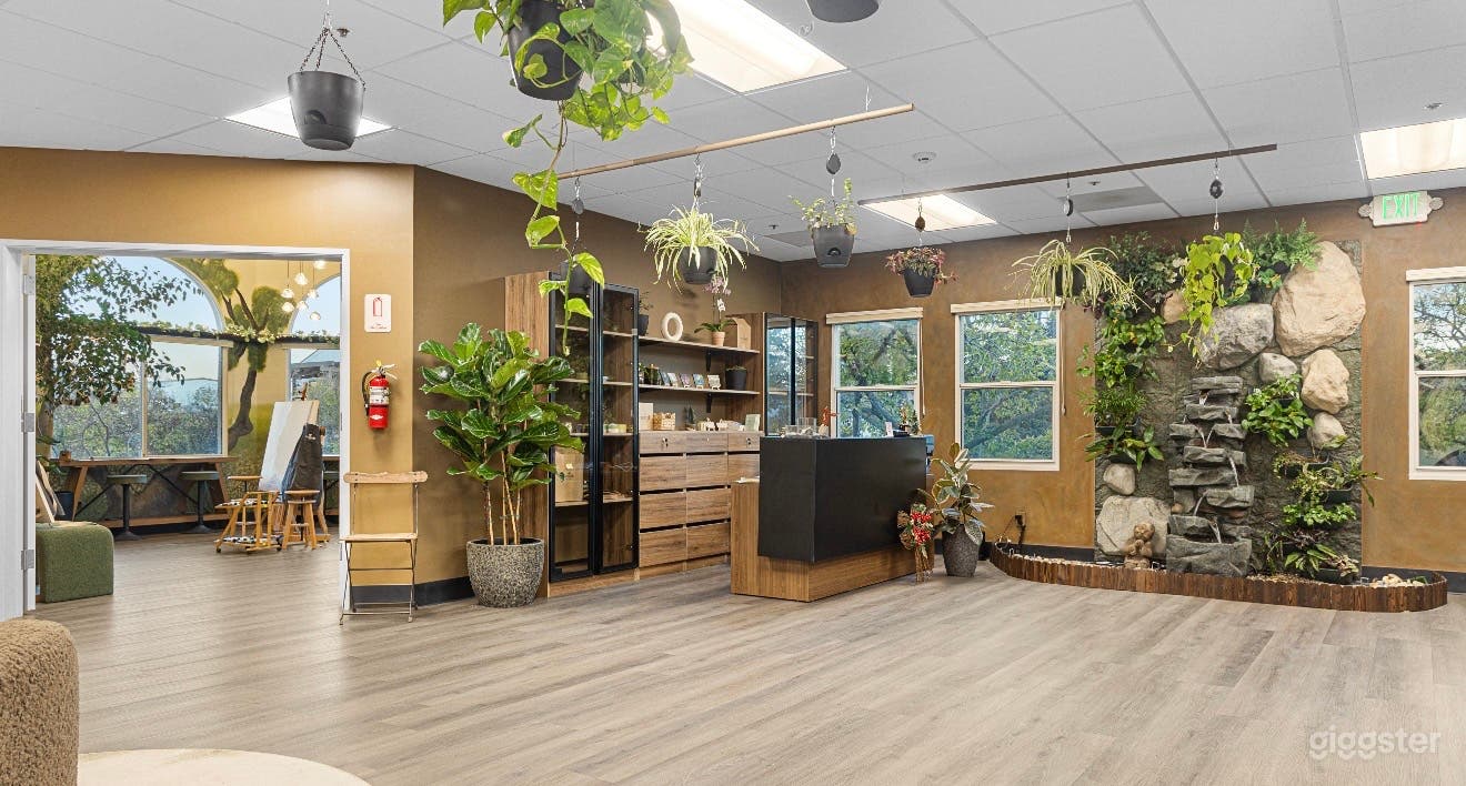 Creative Event Space with Art Activities in Campbell Photo 3