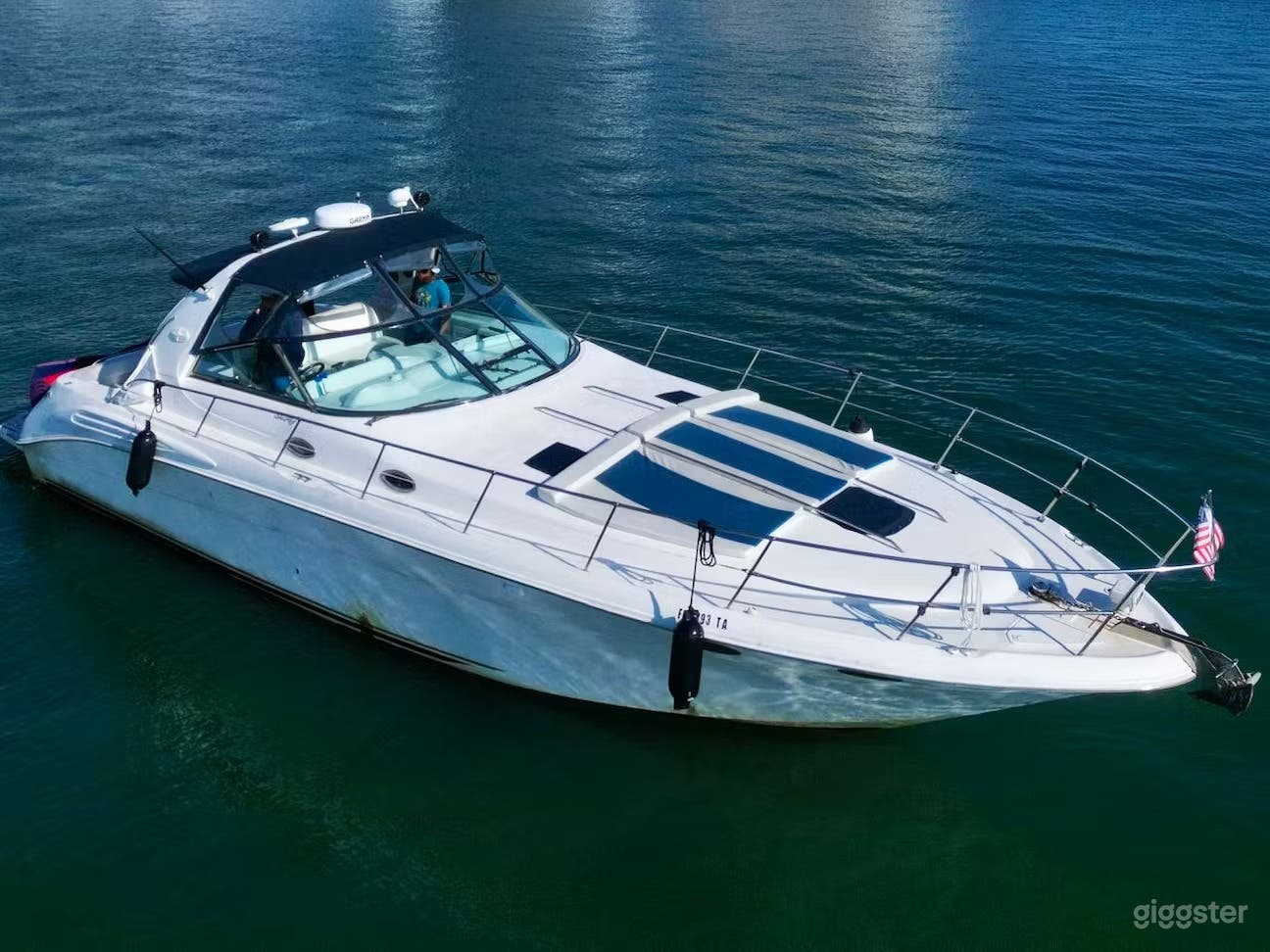 44' Searay Sundeck Yacht Photo 1