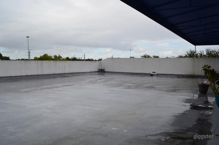  Rooftop Event Space 