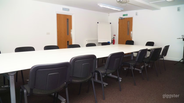  The Forum Room 