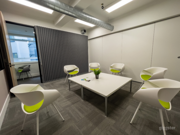 Studio 3 - Meeting Room / Viewing Facility Photo 1