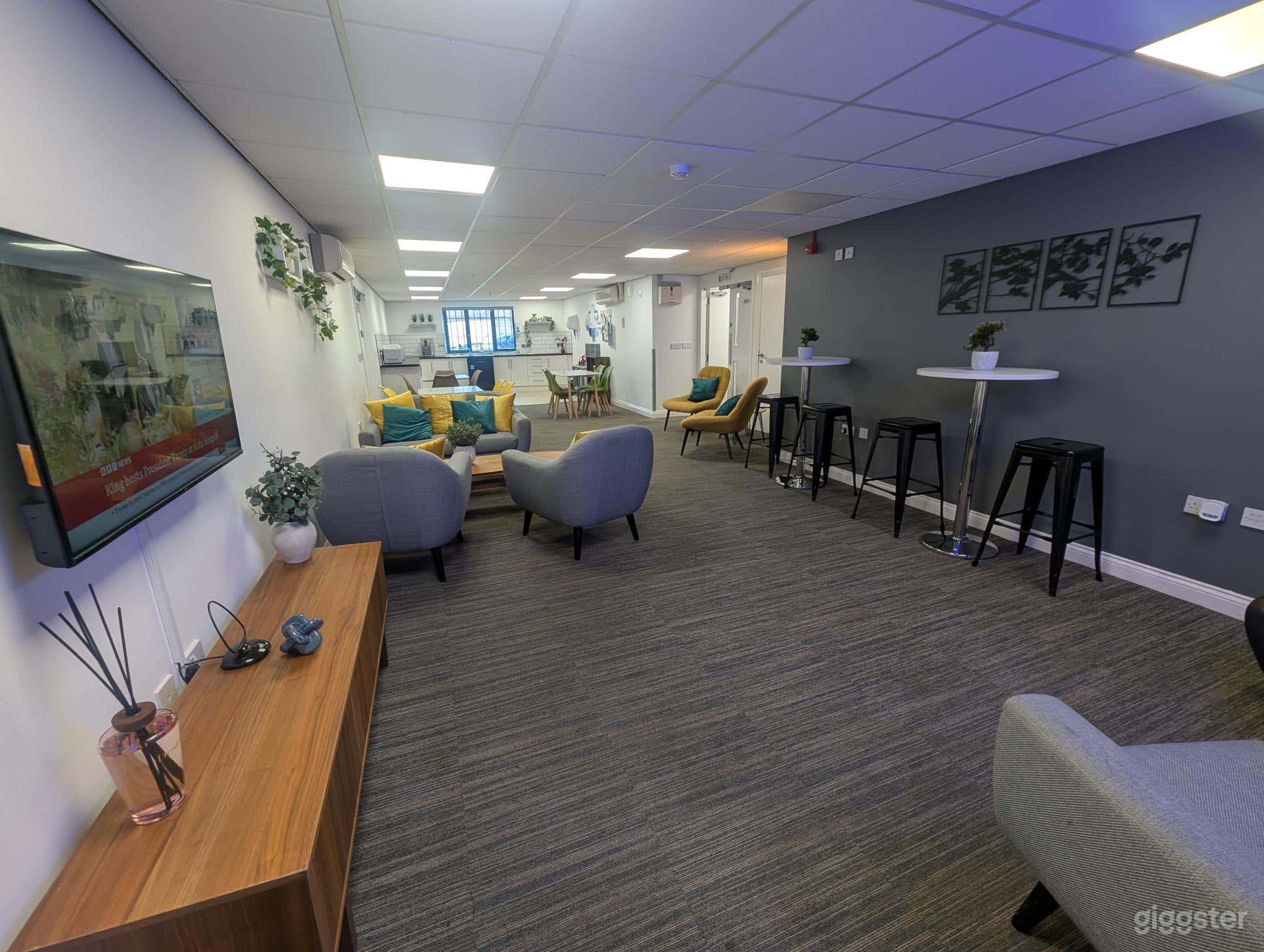 Imperial Conference Room Photo 4