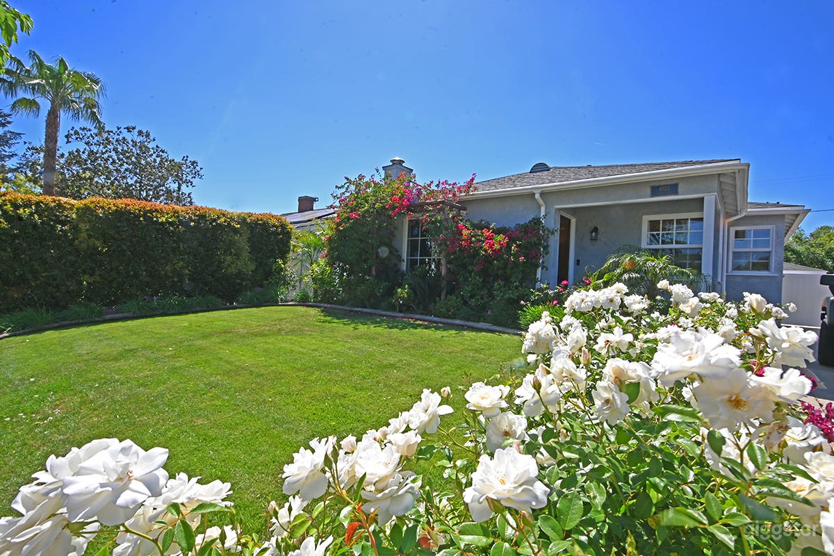 Colorful Bohemian Home Photo 1